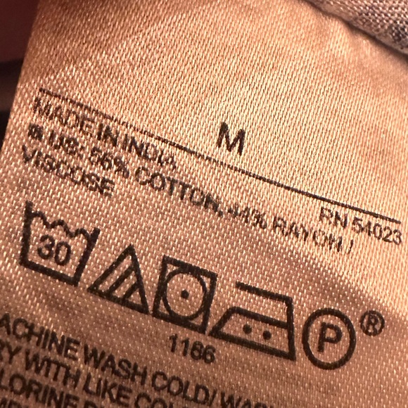 The Perfect Blue Floral Hawaiian Shirt Beach Resortwear Casual Festival - Picture 5 of 5